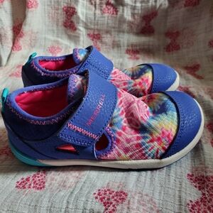 Merrell Kids' Tie-Dye Blue and Pink Shors.